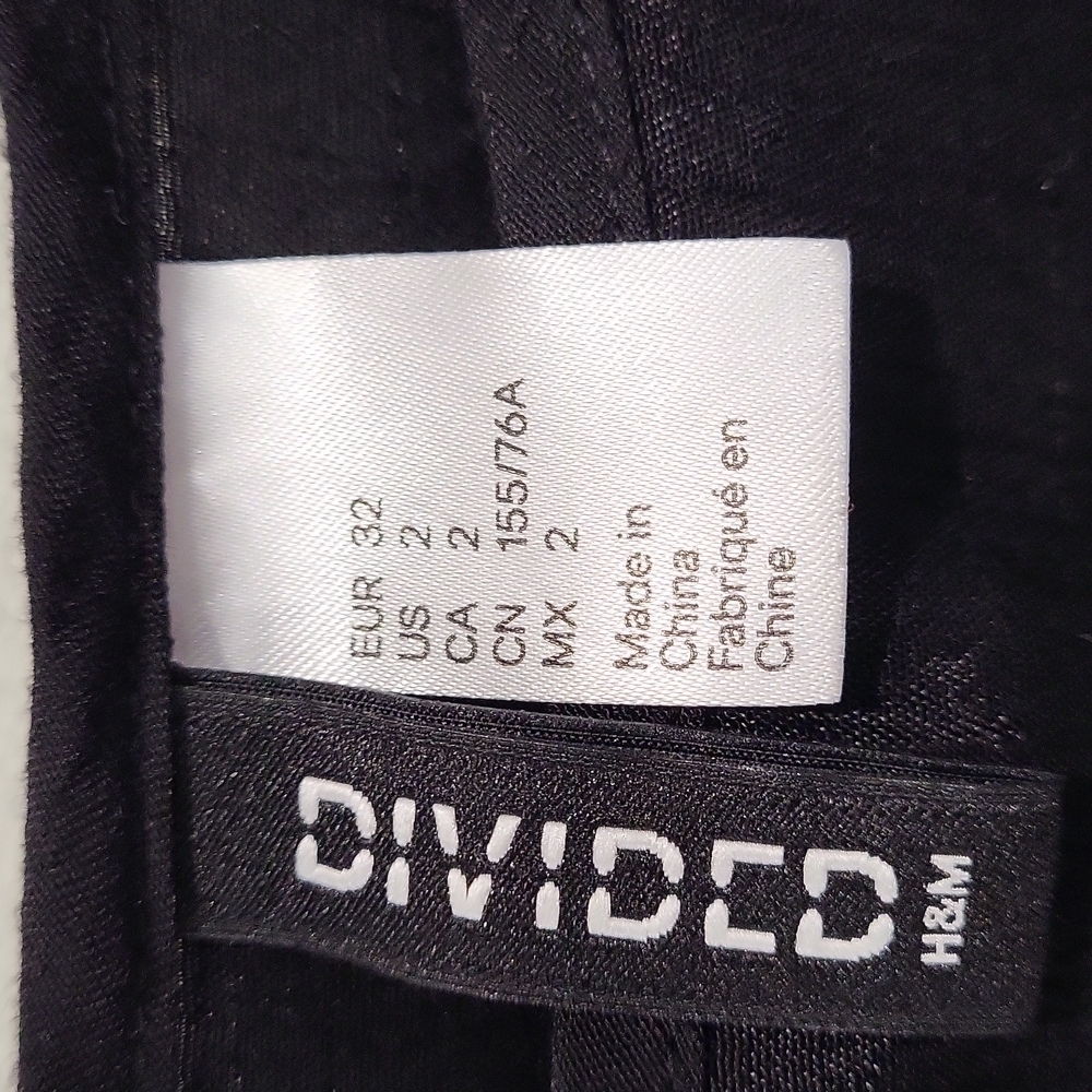 H & M Divided CAMISOLE - Picture 2 of 6